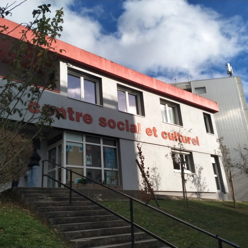 Centre Social Et Culturel de Pontault Combault 1